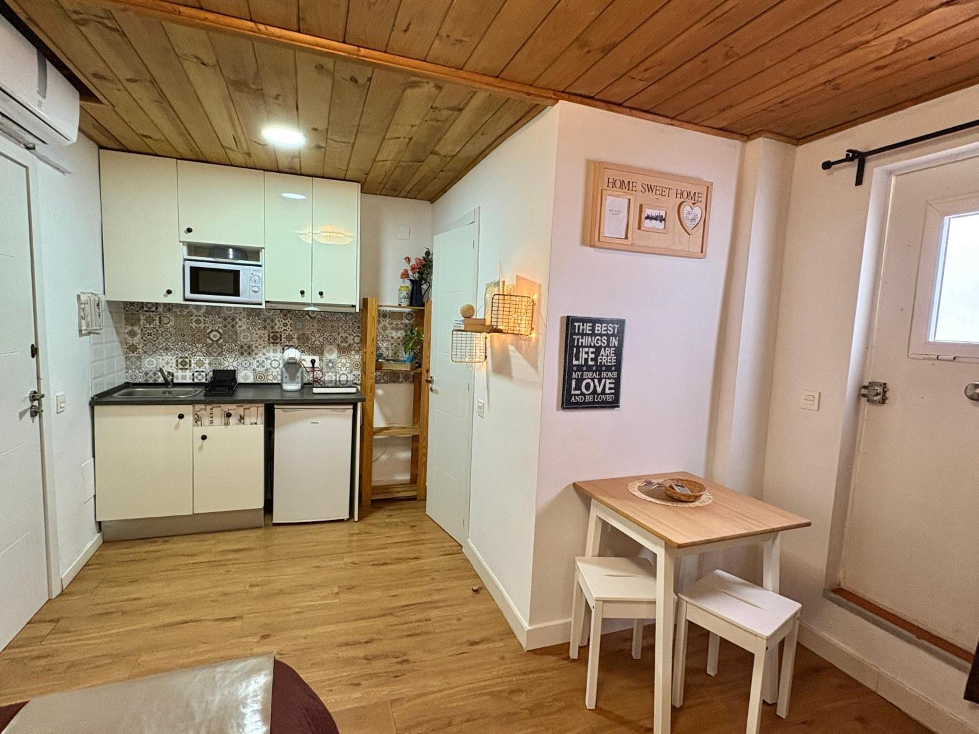 Habitacion En Calle Molino Málaga Esterno foto