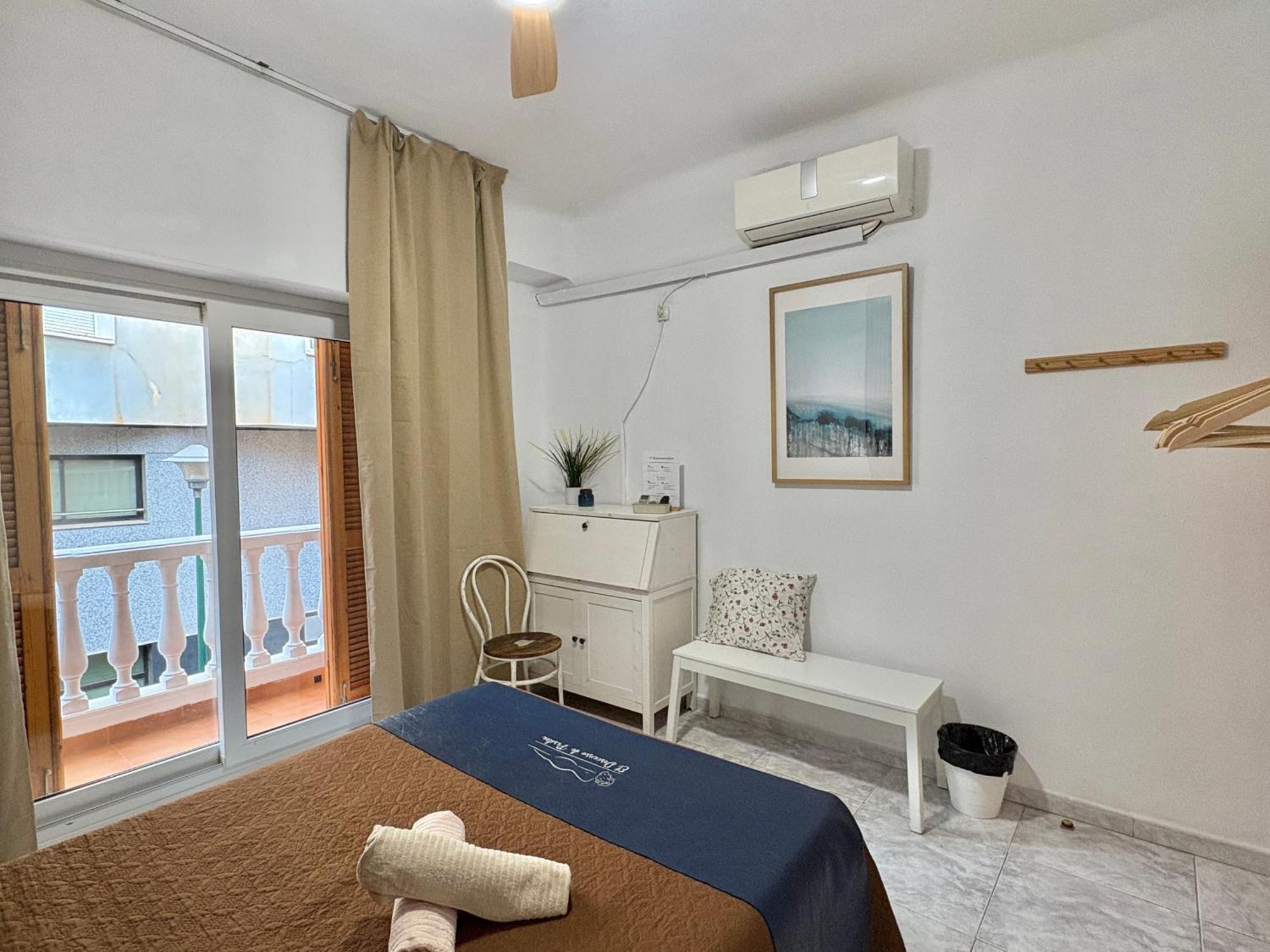 Habitacion En Calle Molino Málaga Esterno foto